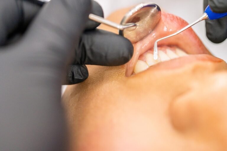 Πόσο συχνά πρέπει να επισκεπτόμαστε τον οδοντίατρο;